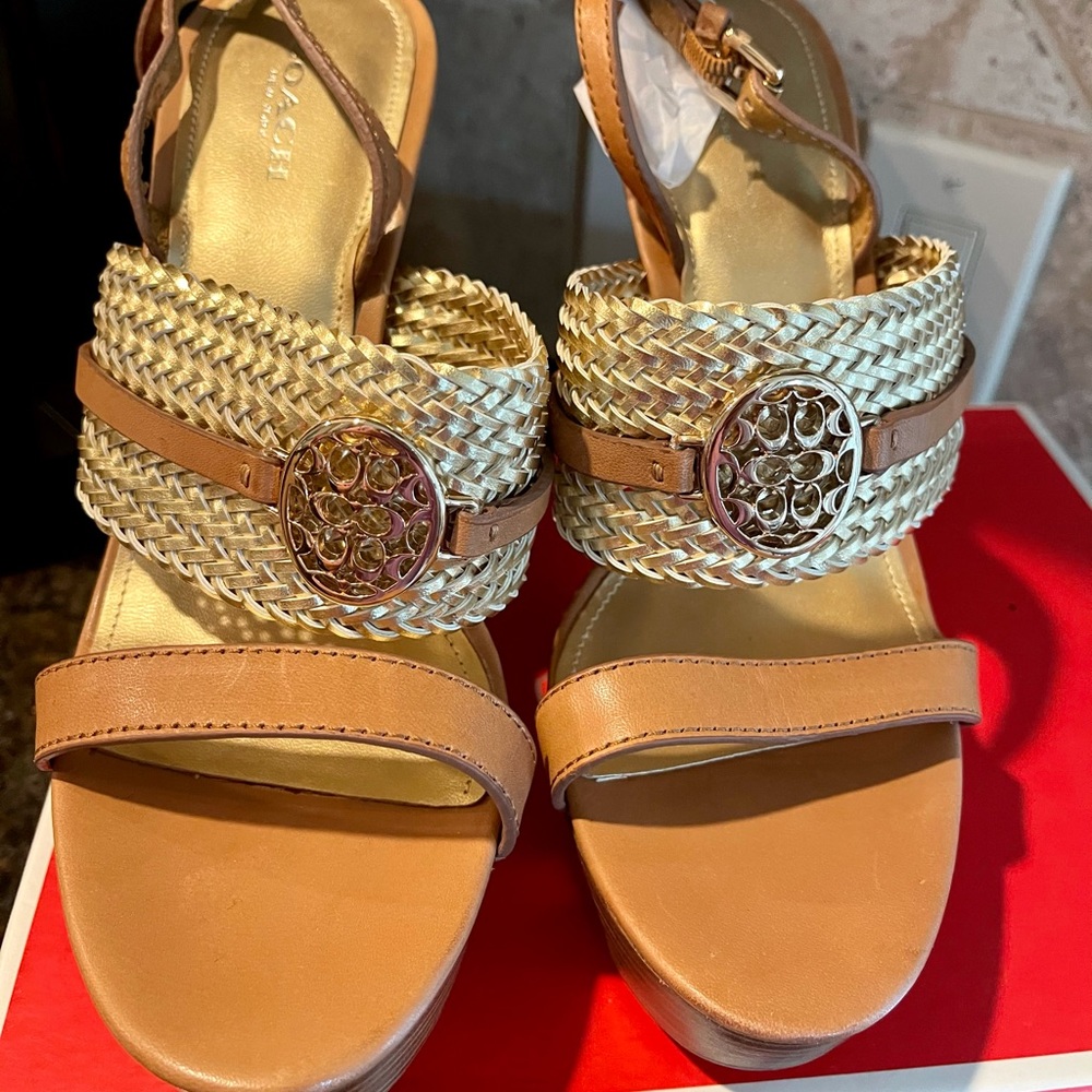 Coach Beatriz mat calf sandals size 8Ginger/gold - Picture 10 of 13